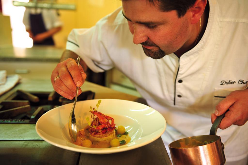 Hotel-Restaurant Ricordeau Loué エクステリア 写真