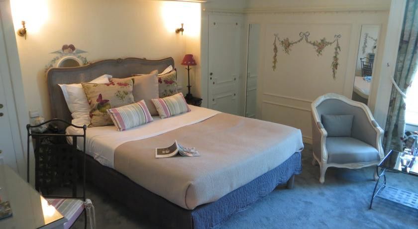 Hotel-Restaurant Ricordeau Loué エクステリア 写真